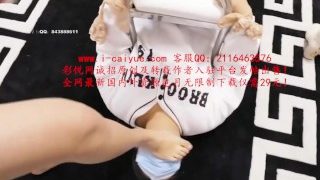 Asian Chinese mistress Female slave lickfeets Foot worship初九调教女M舔脚恋足