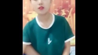 丸子頭女神級美女主播鏡頭前脫光衣服揉奶搔首弄姿挑逗狼友 呻吟誘惑 對白清晰
