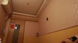 中国美女 淫荡对话 身材好细腿嫩肉上下皆粉和炮友啪啪呻吟诱人好想插进来 chinese girl