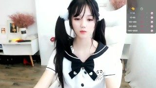 漂亮可爱双马尾妹纸诱惑秀